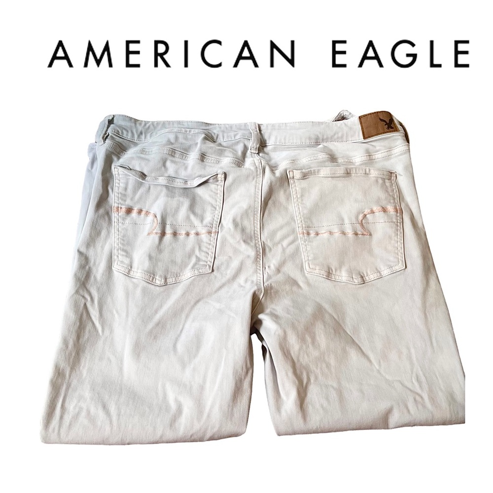 American Eagle Super Stretch Distressed Crop Jegging Jeans